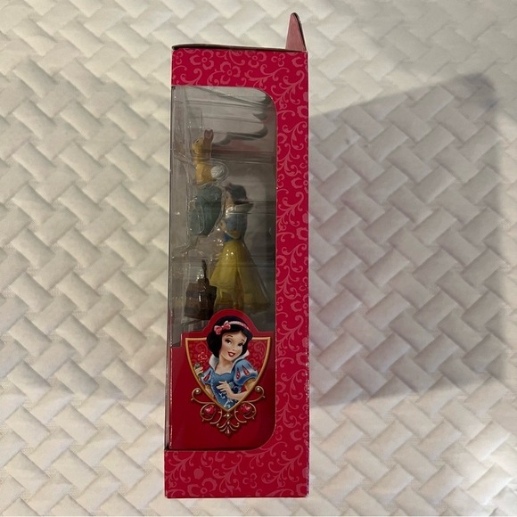 Disney Princess Snow White Dress Up Set - Picture 5 of 8